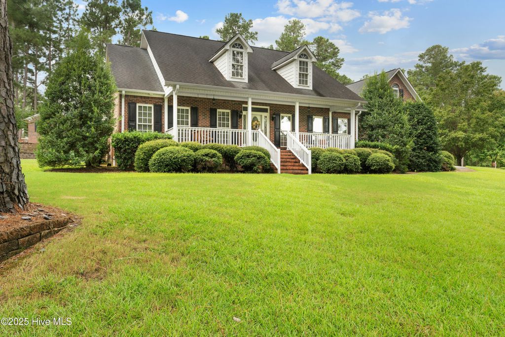 144 Lakepoint Drive, Rockingham, NC 28379