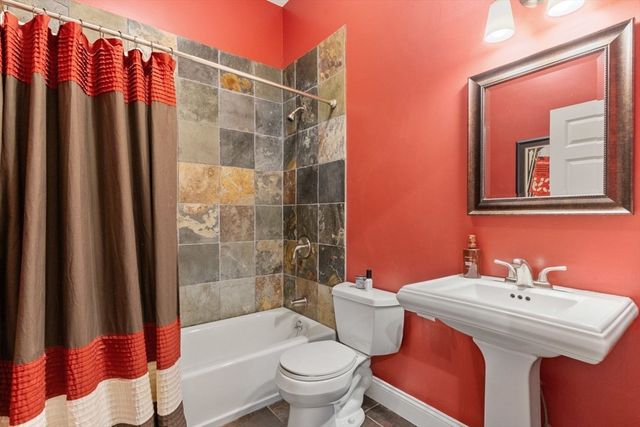 10 Beacon St. 1, Chelsea, MA 02150