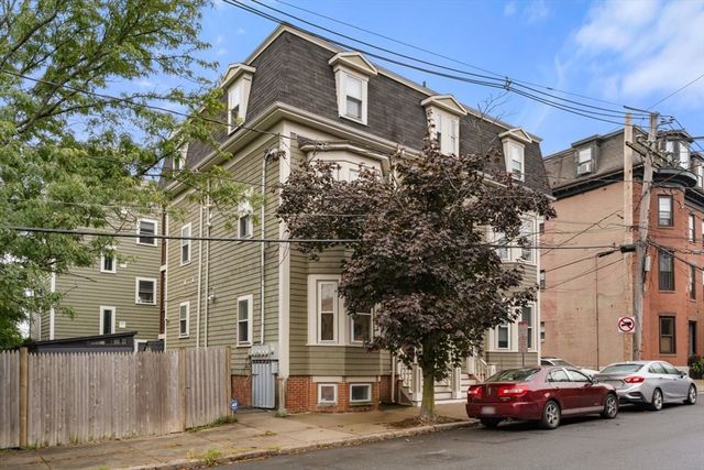 10 Beacon St. 1, Chelsea, MA 02150