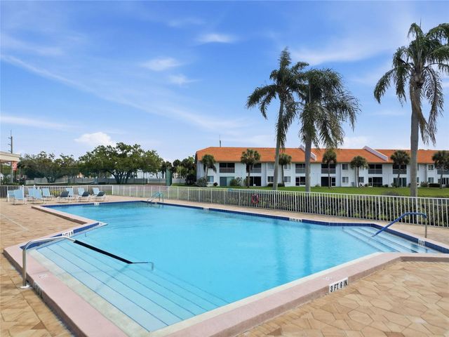 5721 CASA DEL SOL BOULEVARD 3223, Sarasota, FL 34233