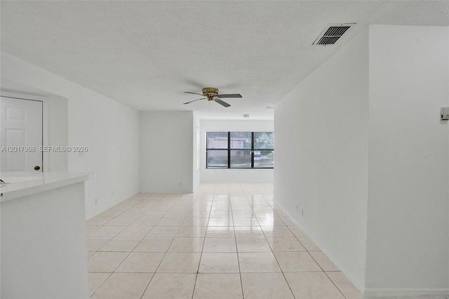 2866 S University Dr 5107, Davie, FL 33328