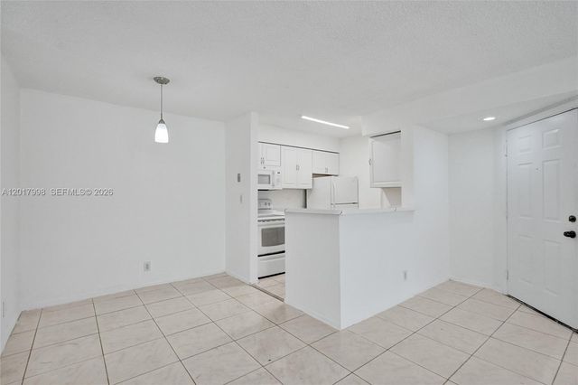 2866 S University Dr 5107, Davie, FL 33328