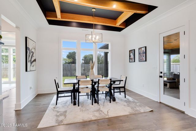 309 Canary Palm Way, Youngsville, LA 70592