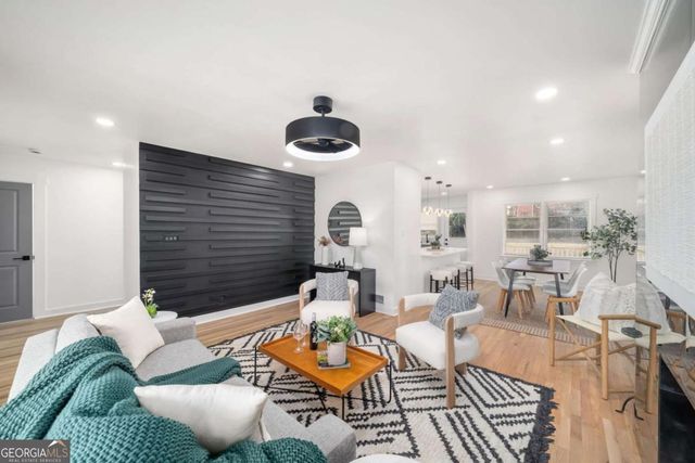 108 Burbank Drive SW, Atlanta, GA 30314