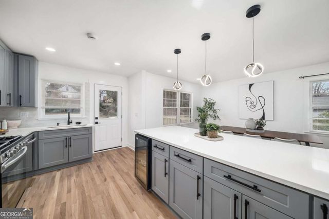 108 Burbank Drive SW, Atlanta, GA 30314