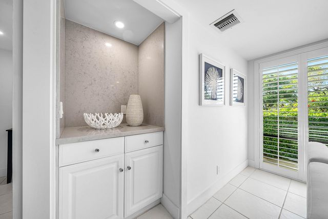 4249 N Quail Ridge Dr Drive A, Boynton Beach, FL 33436