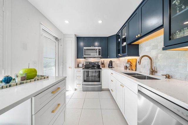4249 N Quail Ridge Dr Drive A, Boynton Beach, FL 33436
