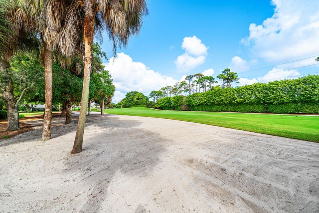 4249 N Quail Ridge Dr Drive A, Boynton Beach, FL 33436