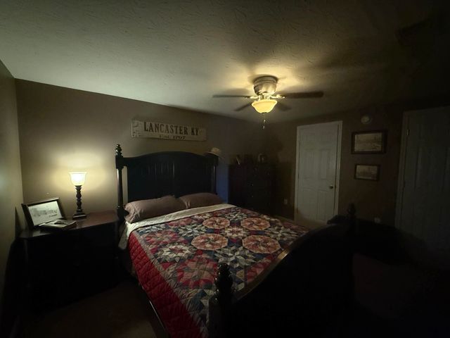 117 Robin Rd, Nicholasville, KY 40356