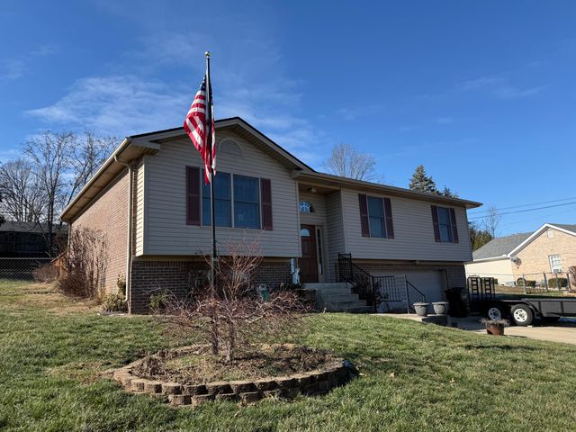 117 Robin Rd, Nicholasville, KY 40356