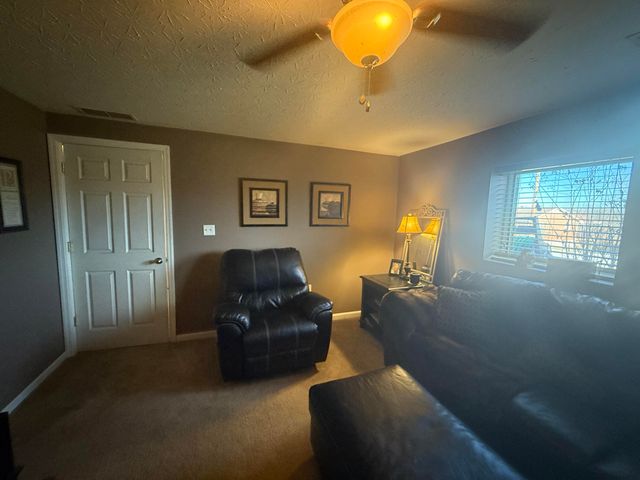 117 Robin Rd, Nicholasville, KY 40356