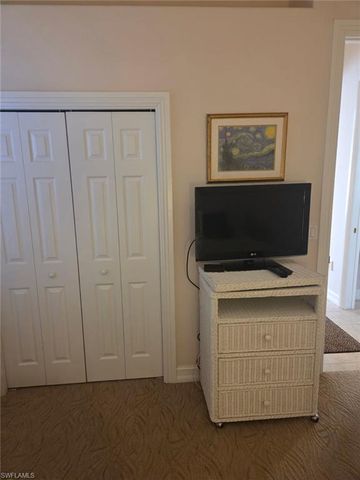 6719 Crowned Eagle LN, Naples, FL 34113