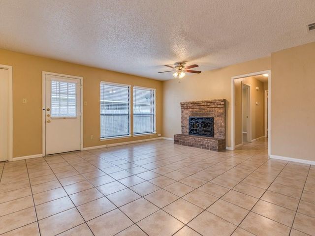 9204 Sedgemoor TRL B, Austin, TX 78748