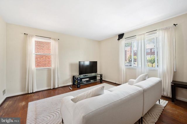 5044 10TH ST NE, Washington, DC 20017