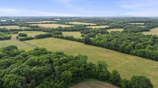 2794 Darnell Rd, Lewisburg, TN 37091