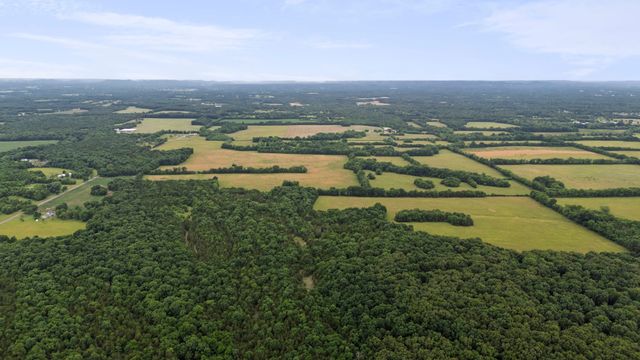 2794 Darnell Rd, Lewisburg, TN 37091