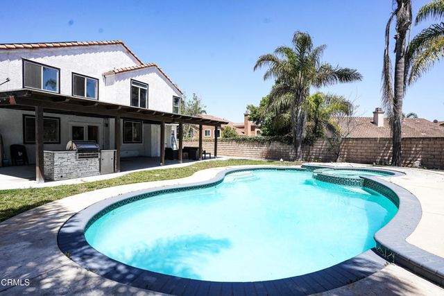 2716 Windcrest Place, Oxnard, CA 93036
