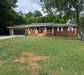 123 General Hays Road, Fort Oglethorpe, GA 30742