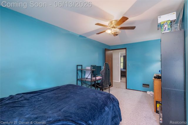 7224 Andersonville Road, Independence Charter Township, MI 48346