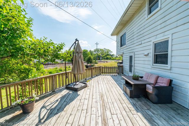 7224 Andersonville Road, Independence Charter Township, MI 48346