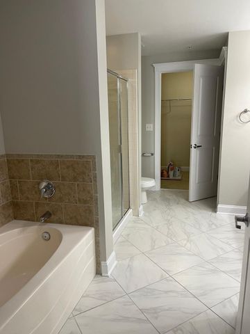 222 Glenwood Avenue 308, Raleigh, NC 27603