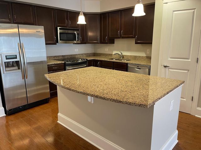 222 Glenwood Avenue 308, Raleigh, NC 27603