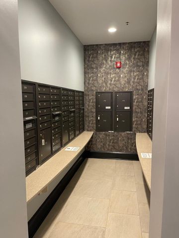 222 Glenwood Avenue 308, Raleigh, NC 27603