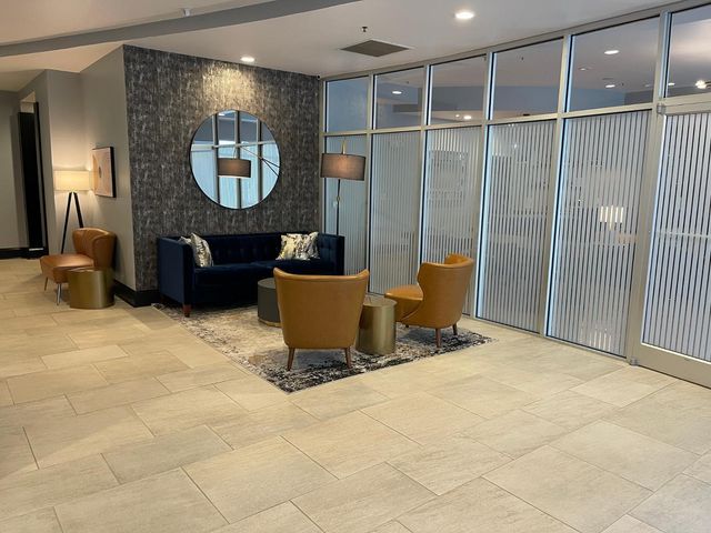 222 Glenwood Avenue 308, Raleigh, NC 27603