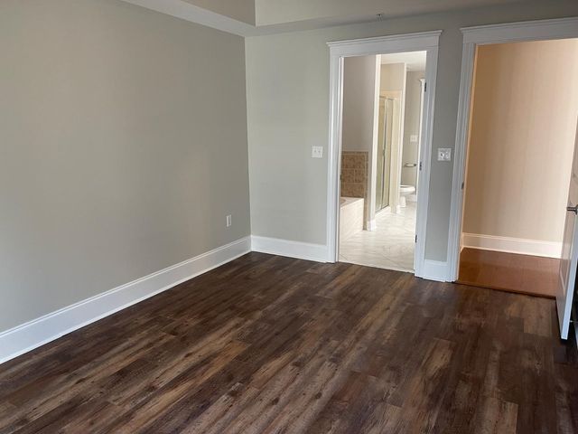 222 Glenwood Avenue 308, Raleigh, NC 27603