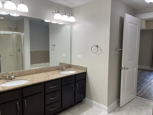 222 Glenwood Avenue 308, Raleigh, NC 27603