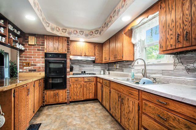 217 W State Street, Cassopolis Vllg, MI 49031