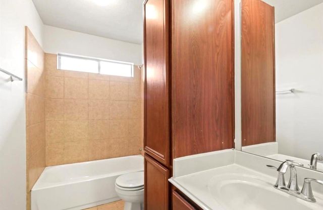 18 Morro Bay Drive, Manvel, TX 77578