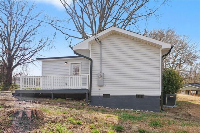 1237 Irving Avenue, Eden, NC 27288