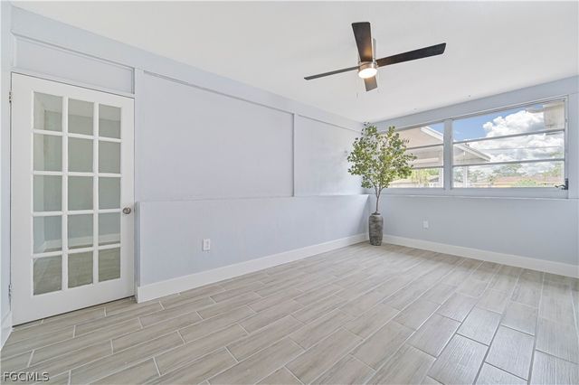 802 Taylor LN, Lehigh Acres, FL 33936