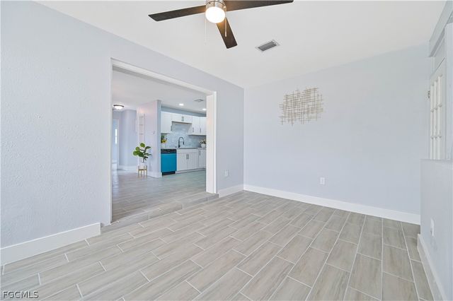 802 Taylor LN, Lehigh Acres, FL 33936