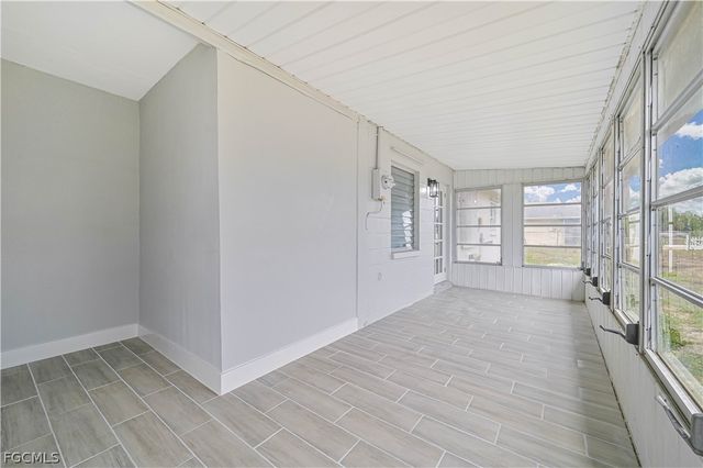 802 Taylor LN, Lehigh Acres, FL 33936