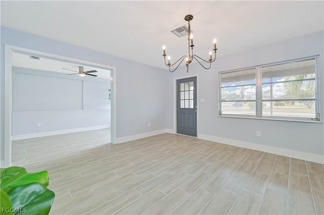 802 Taylor LN, Lehigh Acres, FL 33936