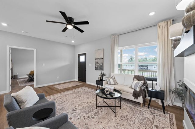 146 Young Lane, Decatur, TN 37322