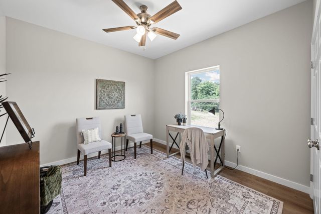 146 Young Lane, Decatur, TN 37322