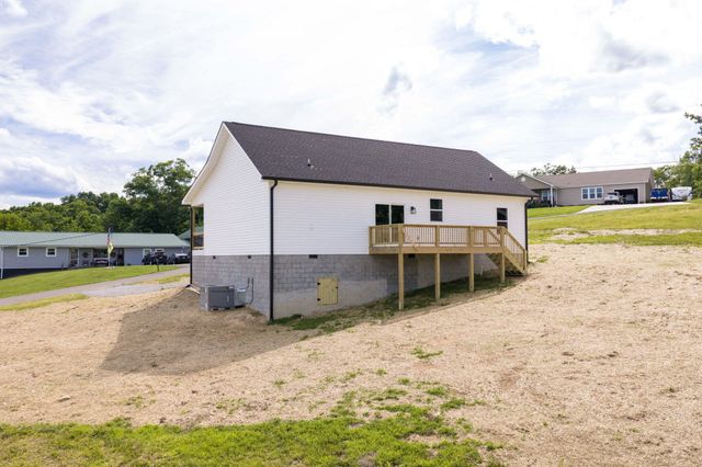 146 Young Lane, Decatur, TN 37322