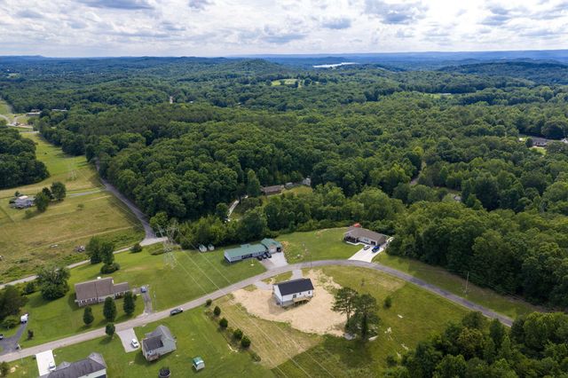 146 Young Lane, Decatur, TN 37322