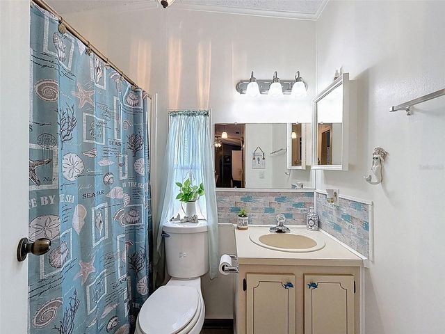 1717 FOX HILL DRIVE, Lakeland, FL 33810