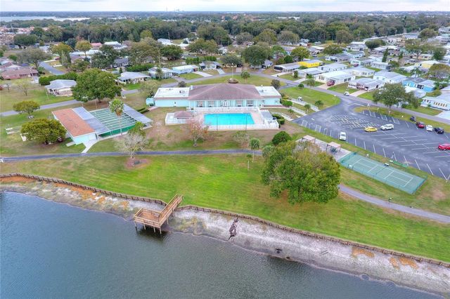 1717 FOX HILL DRIVE, Lakeland, FL 33810