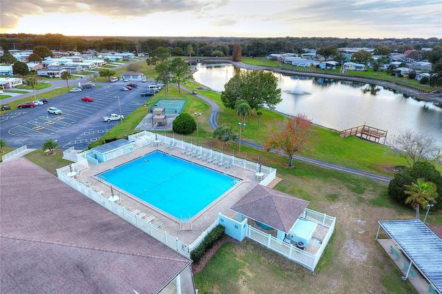 1717 FOX HILL DRIVE, Lakeland, FL 33810