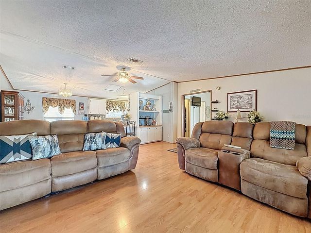 1717 FOX HILL DRIVE, Lakeland, FL 33810