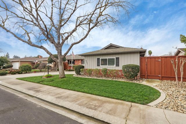 3721 Marigold Ln, Modesto, CA 95356