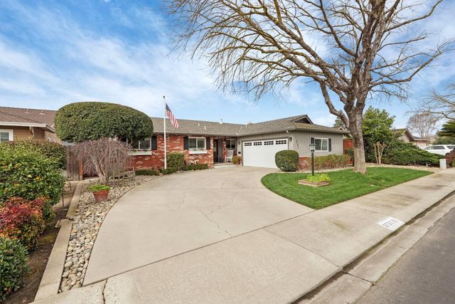 3721 Marigold Ln, Modesto, CA 95356