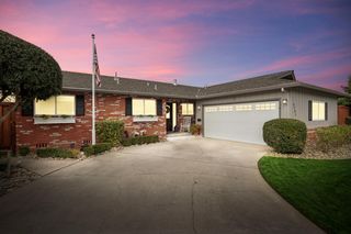 3721 Marigold Ln, Modesto, CA 95356