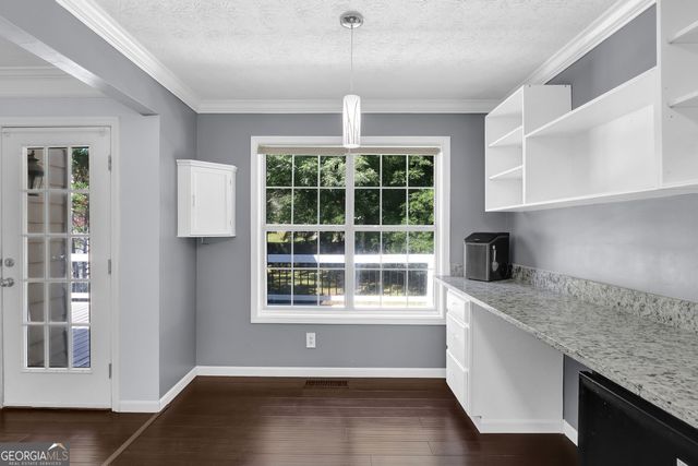 5870 Tallant Drive, Sugar Hill, GA 30518