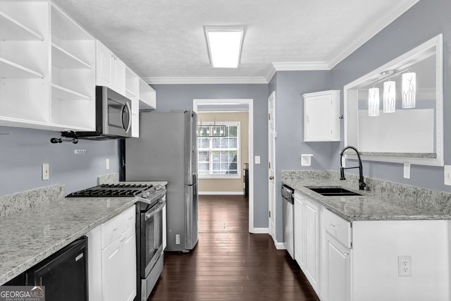 5870 Tallant Drive, Sugar Hill, GA 30518
